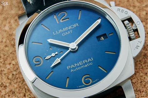 panerai 1033 review|panerai luminor dial.